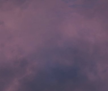 soyut grunge bulutlar, kopya alanı ile renkli arka plan