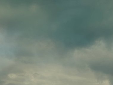 soyut grunge bulutlar, kopya alanı ile renkli arka plan