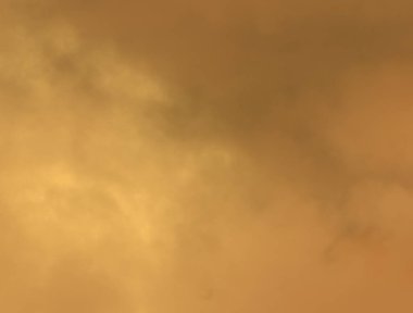 soyut grunge bulutlar, kopya alanı ile renkli arka plan