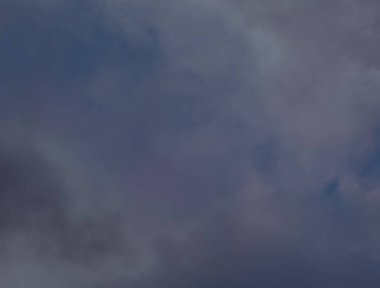 soyut grunge bulutlar, kopya alanı ile renkli arka plan