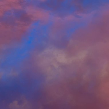 soyut grunge bulutlar, kopya alanı ile renkli arka plan