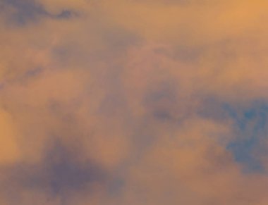 soyut grunge bulutlar, kopya alanı ile renkli arka plan