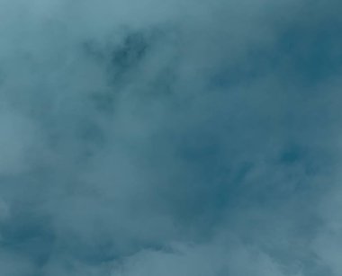 soyut grunge bulutlar, kopya alanı ile renkli arka plan