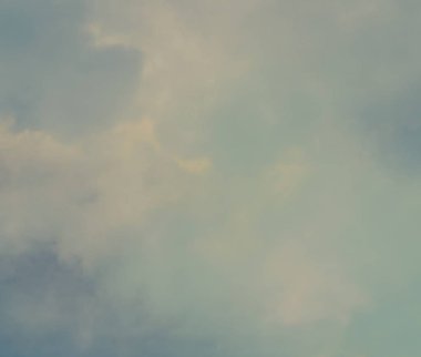 soyut grunge bulutlar, kopya alanı ile renkli arka plan