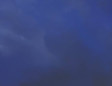 soyut grunge bulutlar, kopya alanı ile renkli arka plan