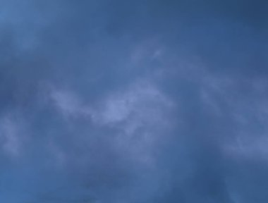 soyut grunge bulutlar, kopya alanı ile renkli arka plan