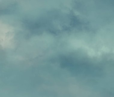 soyut grunge bulutlar, kopya alanı ile renkli arka plan