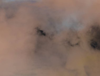 soyut grunge bulutlar, kopya alanı ile renkli arka plan