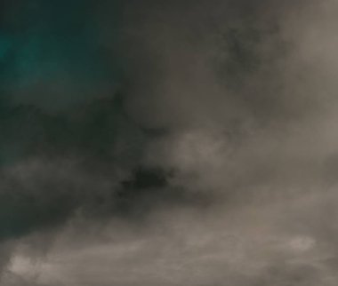 soyut grunge bulutlar, kopya alanı ile renkli arka plan