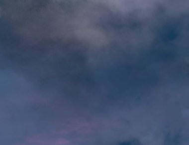 soyut grunge bulutlar, kopya alanı ile renkli arka plan