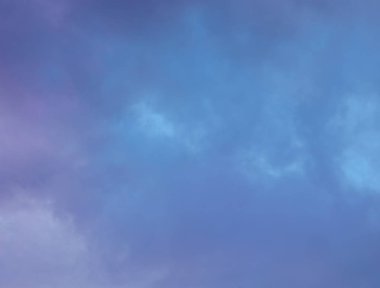 soyut grunge bulutlar, kopya alanı ile renkli arka plan