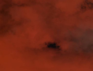 soyut grunge bulutlar, kopya alanı ile renkli arka plan