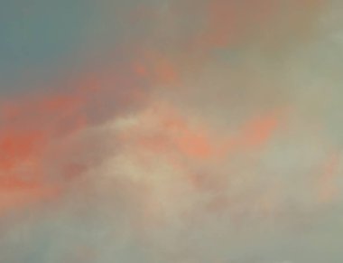 soyut grunge bulutlar, kopya alanı ile renkli arka plan