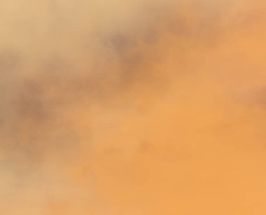 soyut grunge bulutlar, kopya alanı ile renkli arka plan