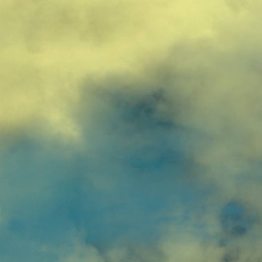 soyut grunge bulutlar, kopya alanı ile renkli arka plan