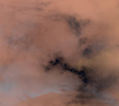 soyut grunge bulutlar, kopya alanı ile renkli arka plan