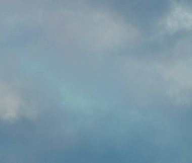 soyut grunge bulutlar, kopya alanı ile renkli arka plan