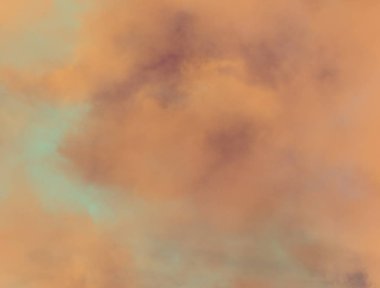 soyut grunge bulutlar, kopya alanı ile renkli arka plan