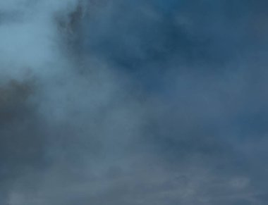 soyut grunge bulutlar, kopya alanı ile renkli arka plan