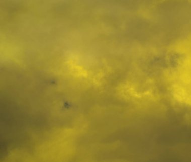 soyut grunge bulutlar, kopya alanı ile renkli arka plan