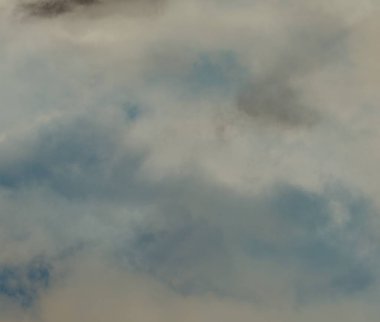 soyut grunge bulutlar, kopya alanı ile renkli arka plan