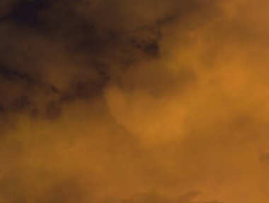 Turuncu sis ve siyah sahne stüdyosu vitrin oda arka plan üzerinde sis etkisi.