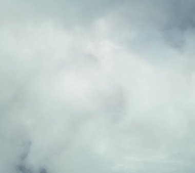 Soyut beyaz bulutlar ve mavi gökyüzü arka planı