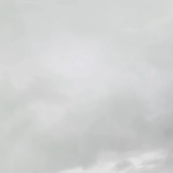 Облачное Серое Небо — стоковое фото