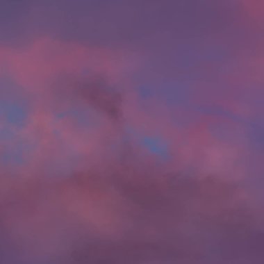 soyut grunge bulutlar, kopya alanı ile renkli arka plan