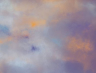 soyut grunge bulutlar, kopya alanı ile renkli arka plan