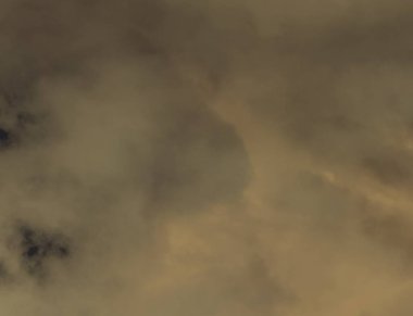 soyut grunge bulutlar, kopya alanı ile renkli arka plan