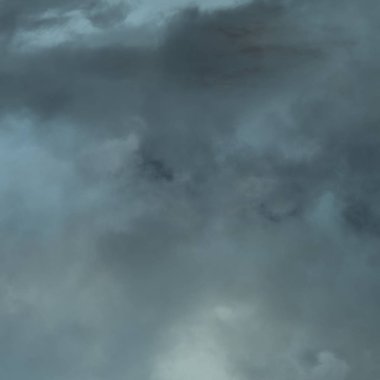 En iyi arka plan doğa doğal gökyüzü bulutlu var. Bir resim gibi güzel soyut gökyüzü. En iyi mavi gökyüzü doğal görüntü.