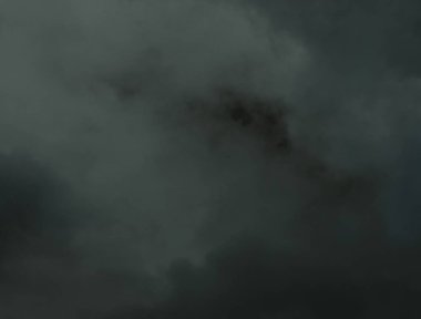 2d illüstrasyon. Beton düz duvar grafiti fon. Modern sanat tarzı. Çok renkli şekil ler ve desenler. El yapımı sprey resimleri. Boyalı pürüzlü yüzey. El yapımı fırça darbeleri.