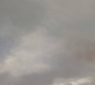 soyut grunge bulutlar, kopya alanı ile renkli arka plan