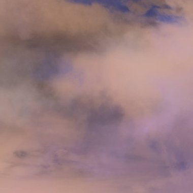 soyut grunge bulutlar, kopya alanı ile renkli arka plan