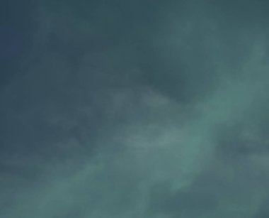 soyut grunge bulutlar, kopya alanı ile renkli arka plan