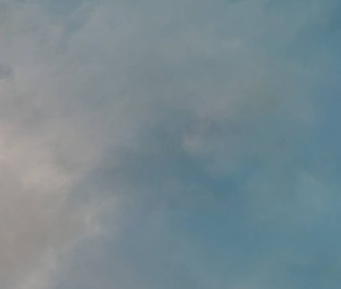 soyut grunge bulutlar, kopya alanı ile renkli arka plan