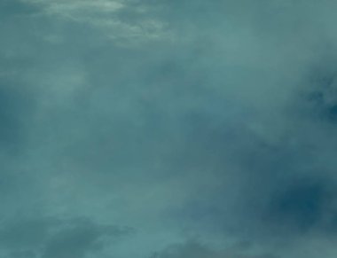 soyut grunge bulutlar, kopya alanı ile renkli arka plan