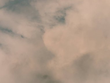 soyut grunge bulutlar, kopya alanı ile renkli arka plan