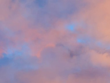 soyut grunge bulutlar, kopya alanı ile renkli arka plan