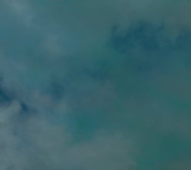 soyut grunge bulutlar, kopya alanı ile renkli arka plan