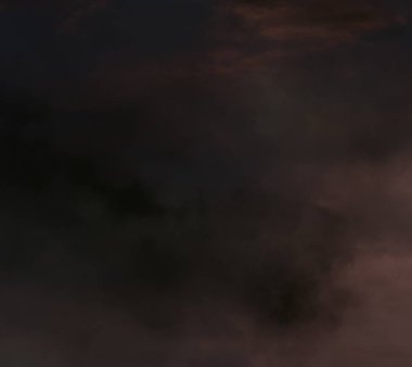 soyut grunge bulutlar, kopya alanı ile renkli arka plan