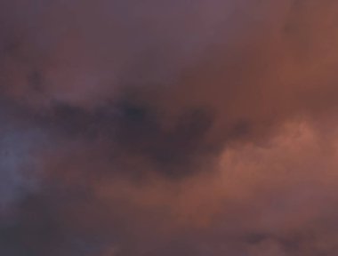 soyut grunge bulutlar, kopya alanı ile renkli arka plan