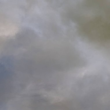 Bulutlar yağmur fırtınası olarak gelişiyor.