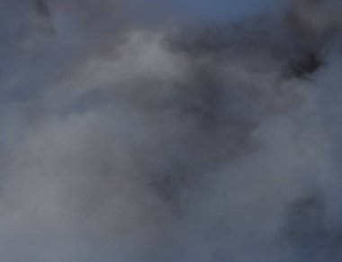 soyut grunge bulutlar, kopya alanı ile renkli arka plan