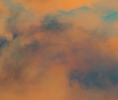 Gökyüzünde güzel bir gün batımı