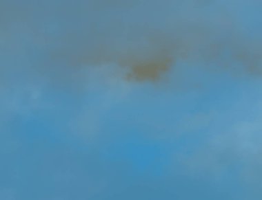 Mavi gökyüzünde bulutlar hava.