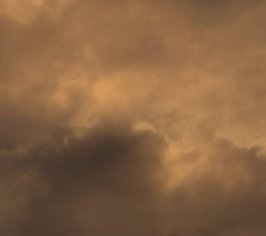  Beyaz bulutlu gökyüzü arka plan vintage sepia olarak kullanışlı