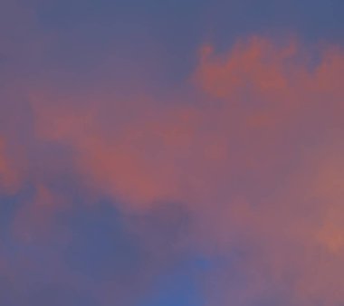 soyut grunge bulutlar, kopya alanı ile renkli arka plan