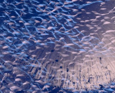 sahilde güzel su dokusu